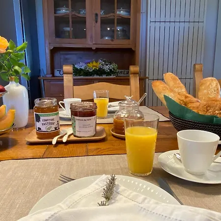 La Bordeneuve - D'hotes Bed & Breakfast 4*
